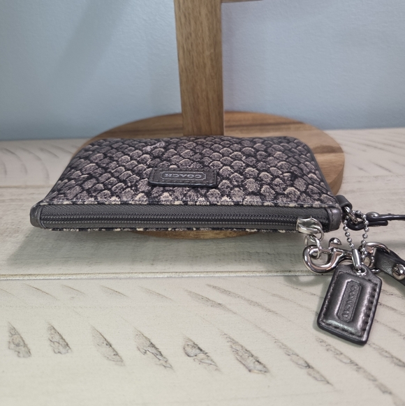 Coach Taylor Sateen Snake Print Wristlet, EUC - Picture 12 of 14